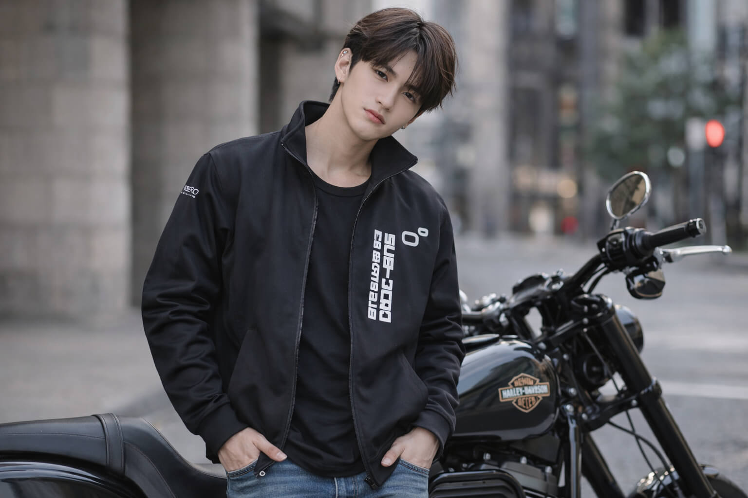 K-interservice รับผลิตสินค้า เสื้อผ้าพรีเมี่ยม พร้อมสกรีนโลโก้